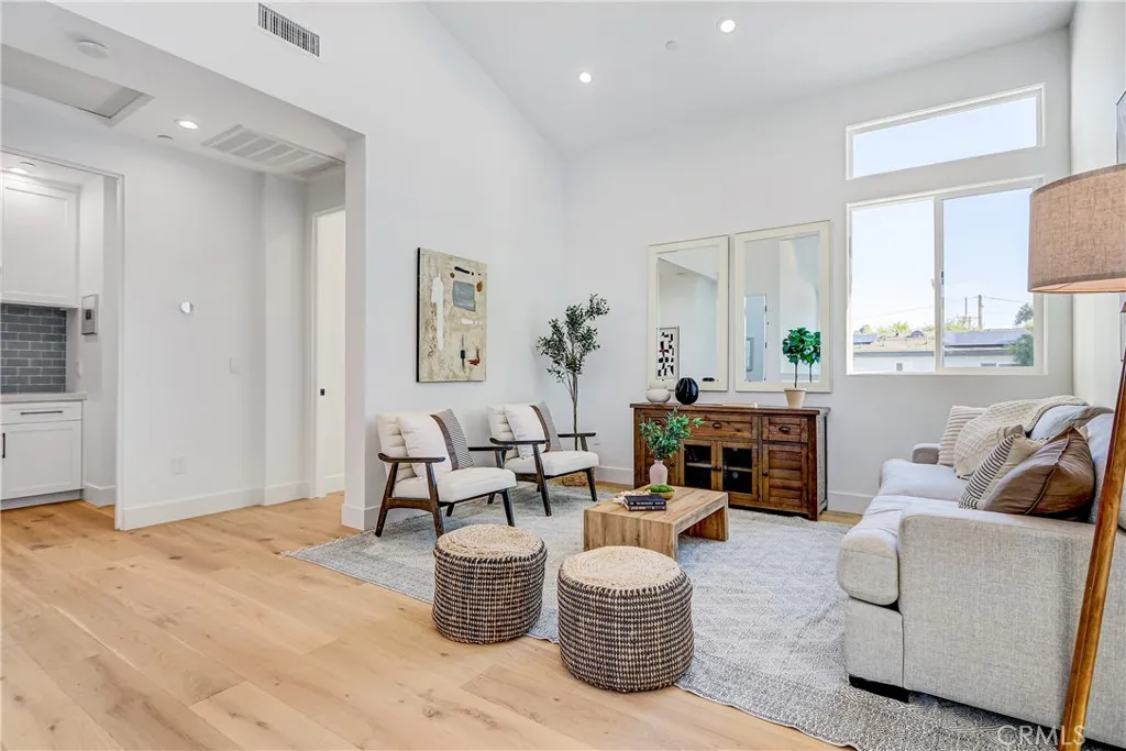 2619 Huntington A, Redondo Beach, California 90278 home-pic-20